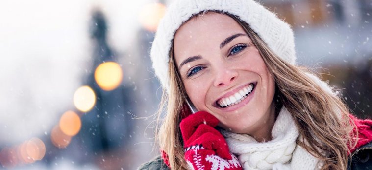 10 Things to Do When You’re Stuck Spending Christmas Alone 10 Things to Do When You’re Stuck Spending Christmas Alone