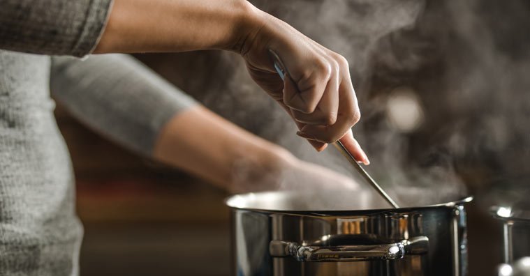 How to Pick the Right Pots and Pans for Your Kitchen How to Pick the Right Pots and Pans for Your Kitchen