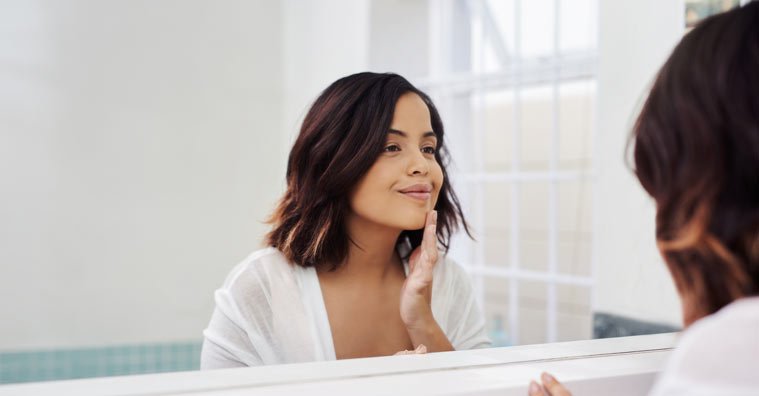 Can You Put Coconut Oil on Your Face? Experts Discuss Pros and Cons Can You Put Coconut Oil on Your Face? Experts Discuss Pros and Cons